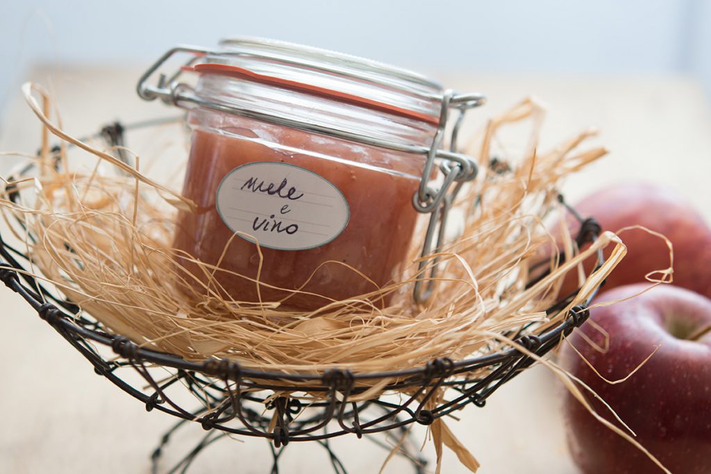 Marmellata di mele al vino