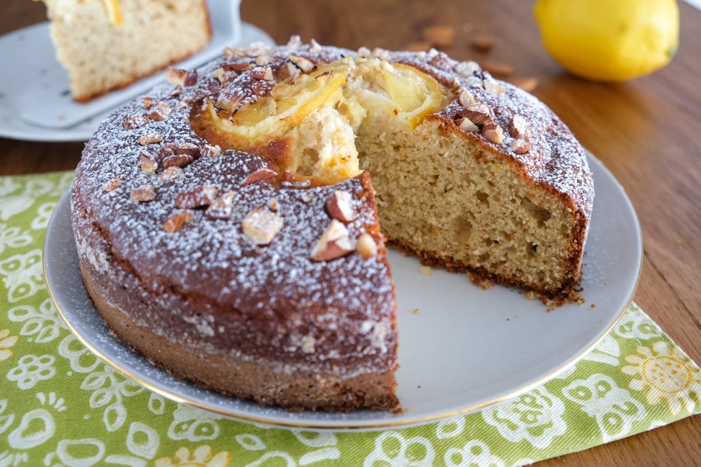 Torta ricotta, mandorle e limone